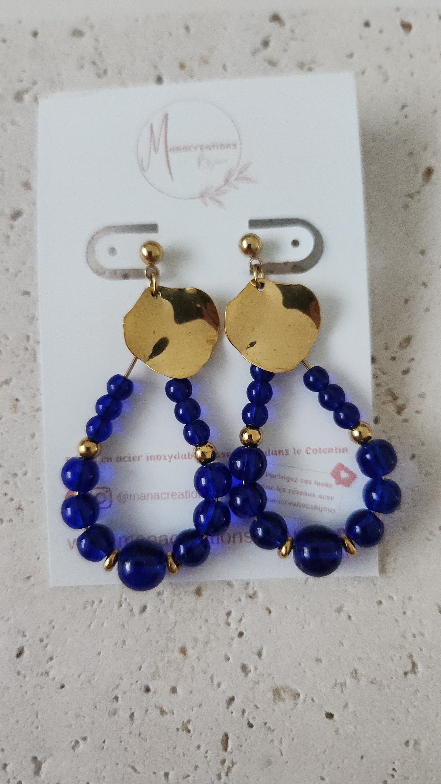 Boucles d'oreilles dorées perles