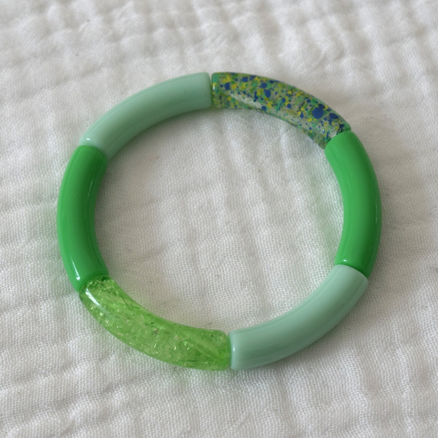 Bracelets joncs tons verts