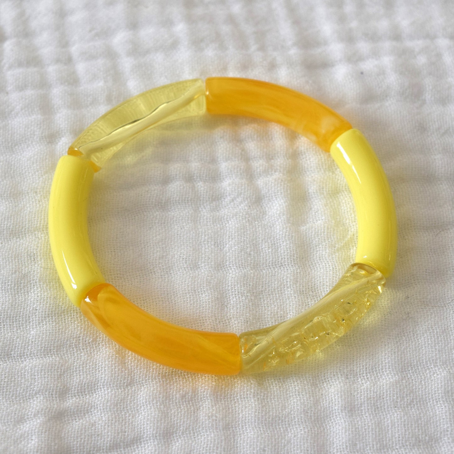 Bracelets joncs tons acidulés
