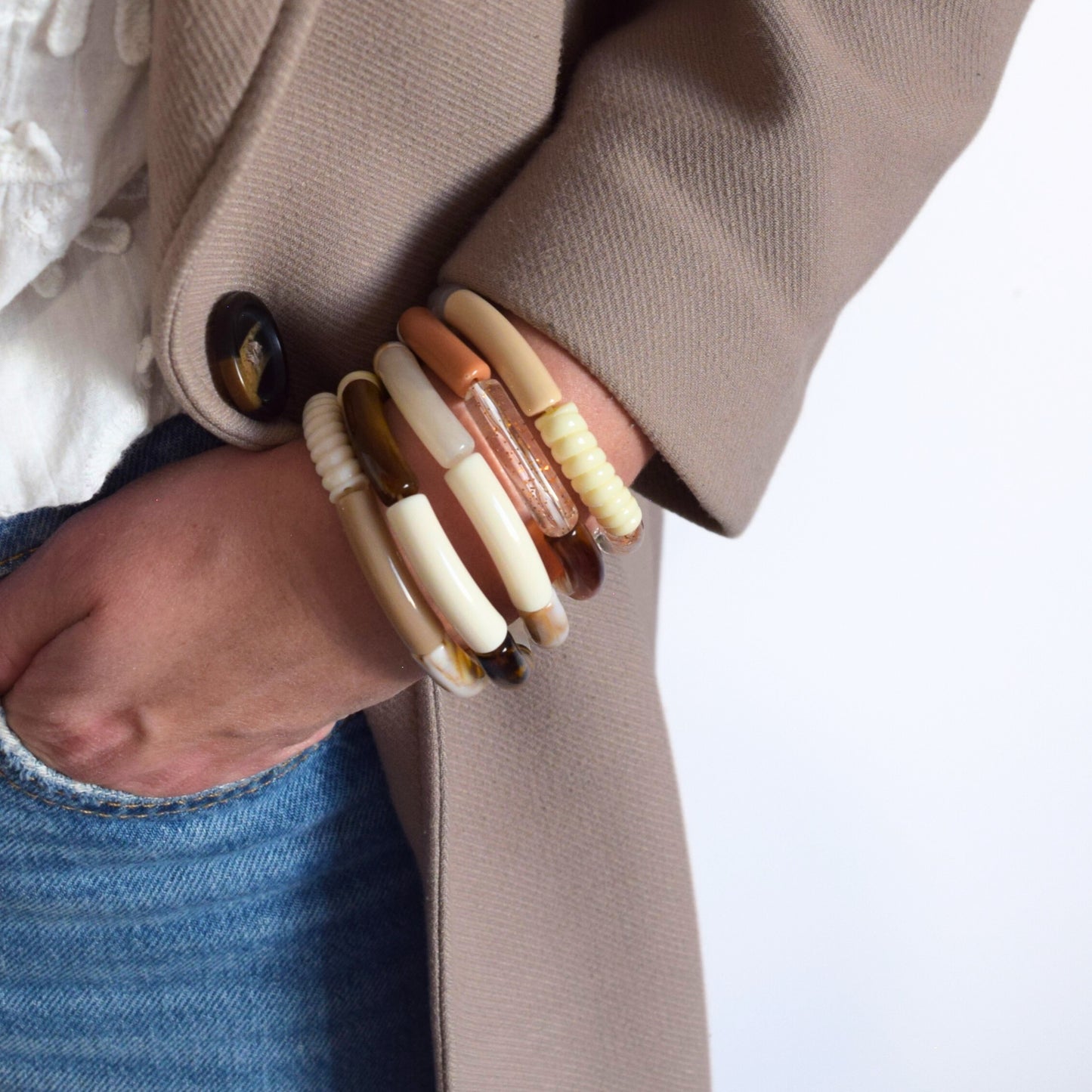 Bracelets joncs tons beige et écru
