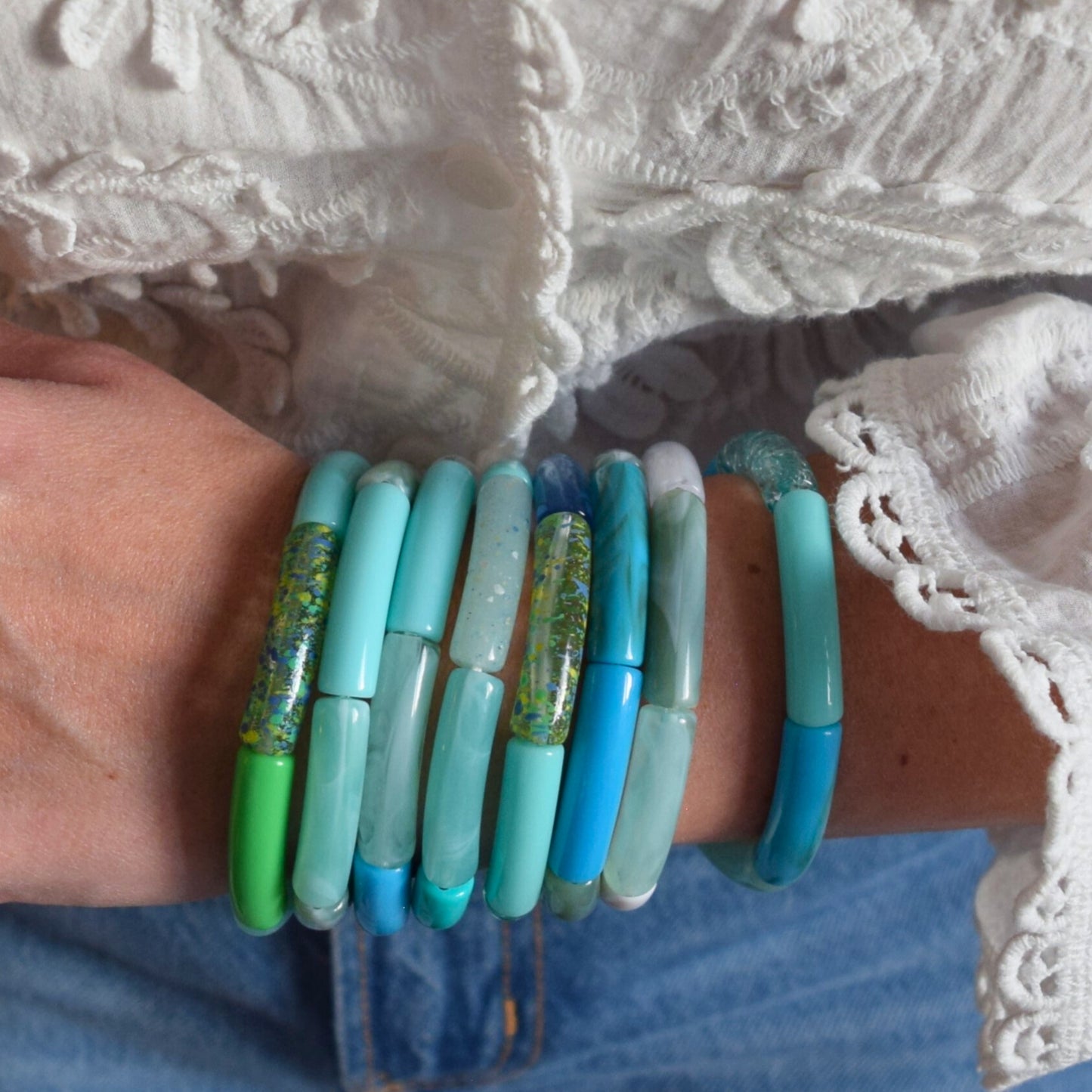 Bracelets joncs élastiques tons bleus