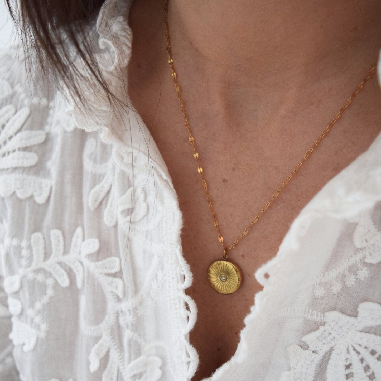 Collier Capri
