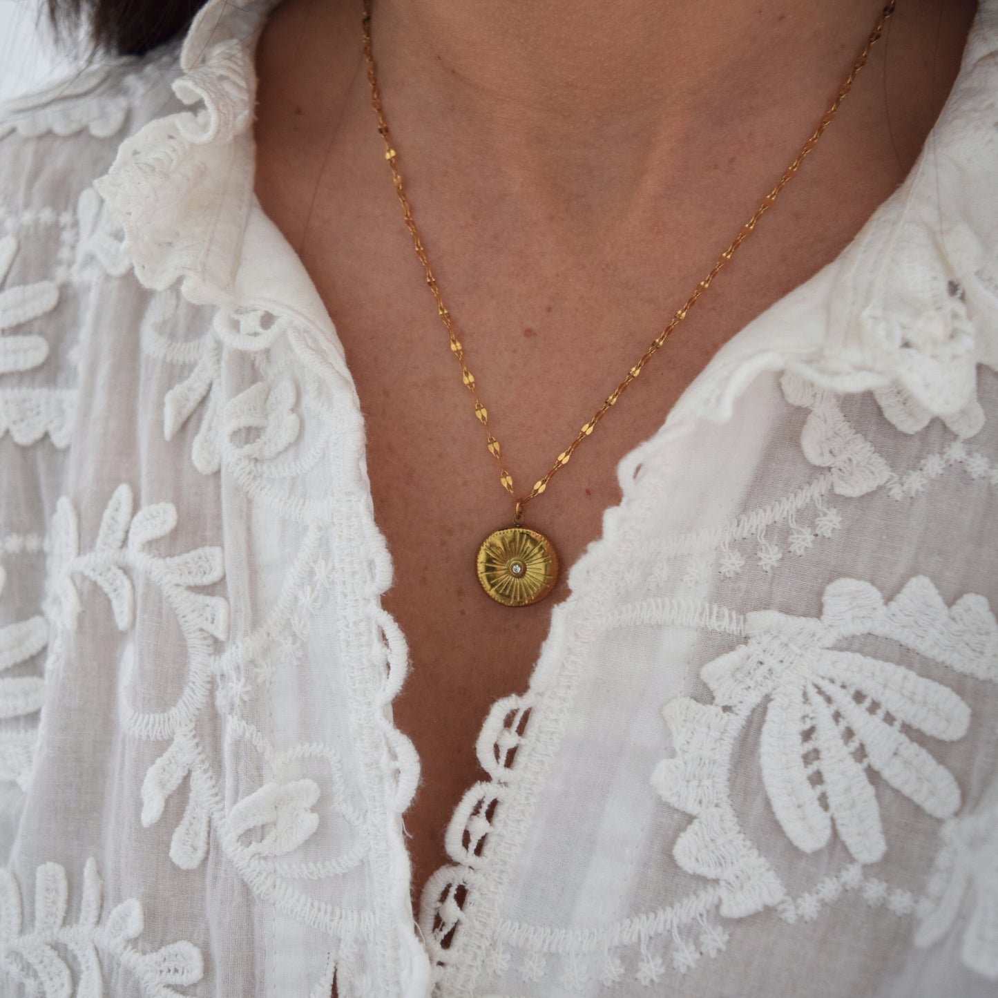 Collier Capri