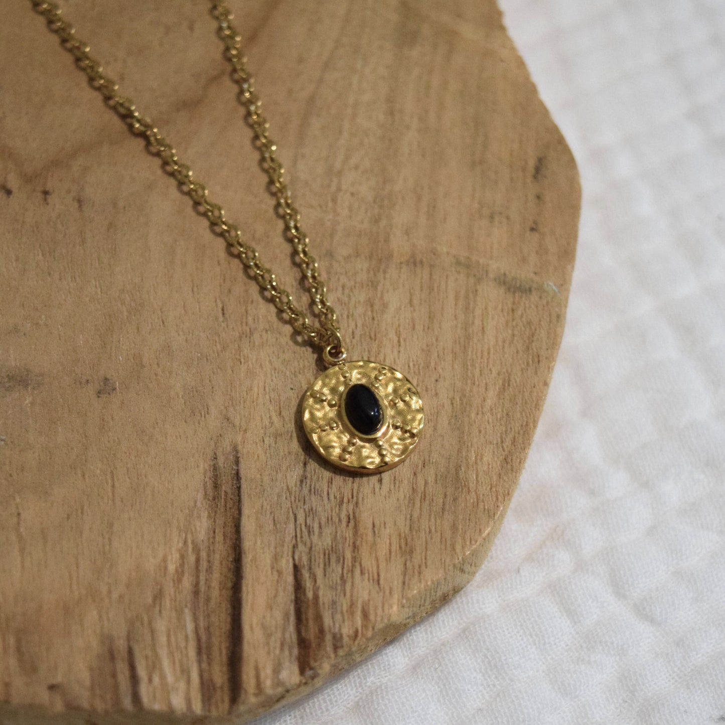 Collier Pria