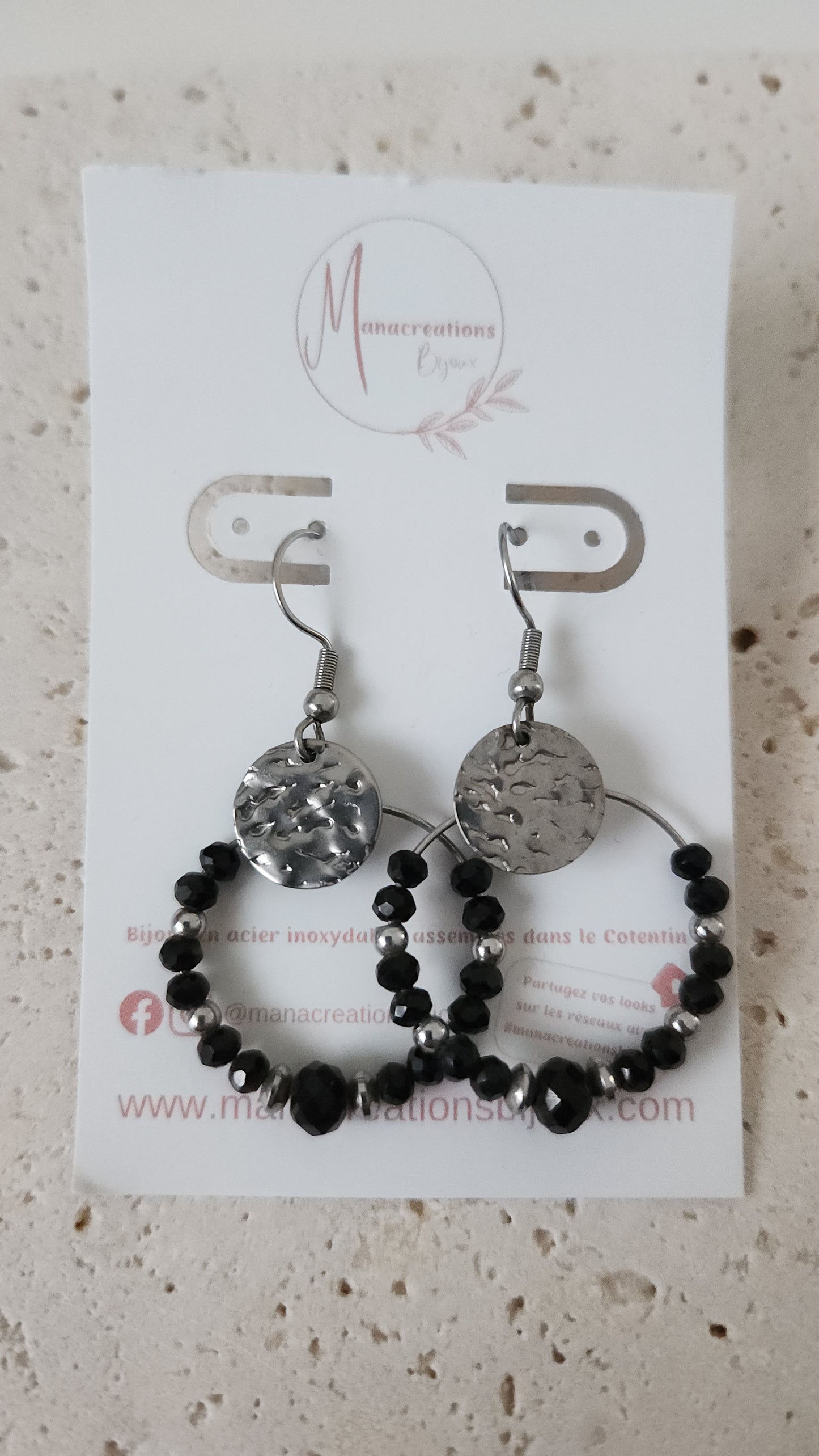 Boucles d'oreilles argentées perles