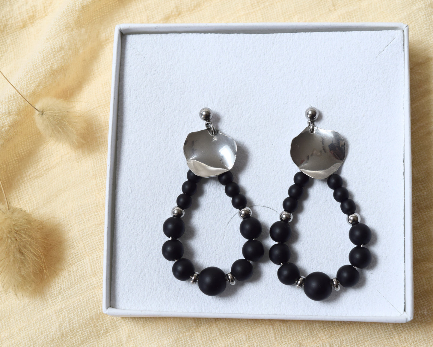 Boucles d'oreilles Gaby noires