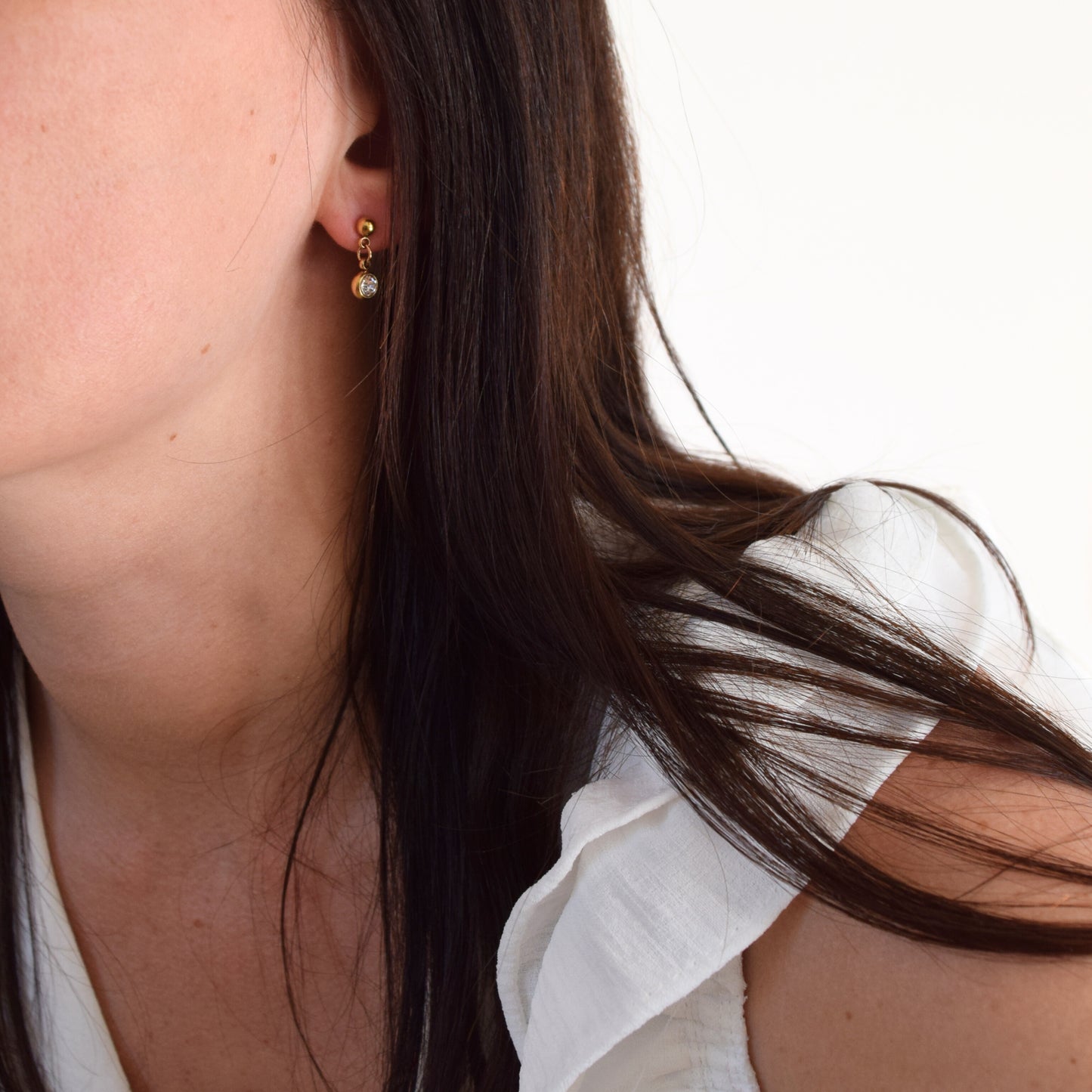 Boucles d'oreilles White