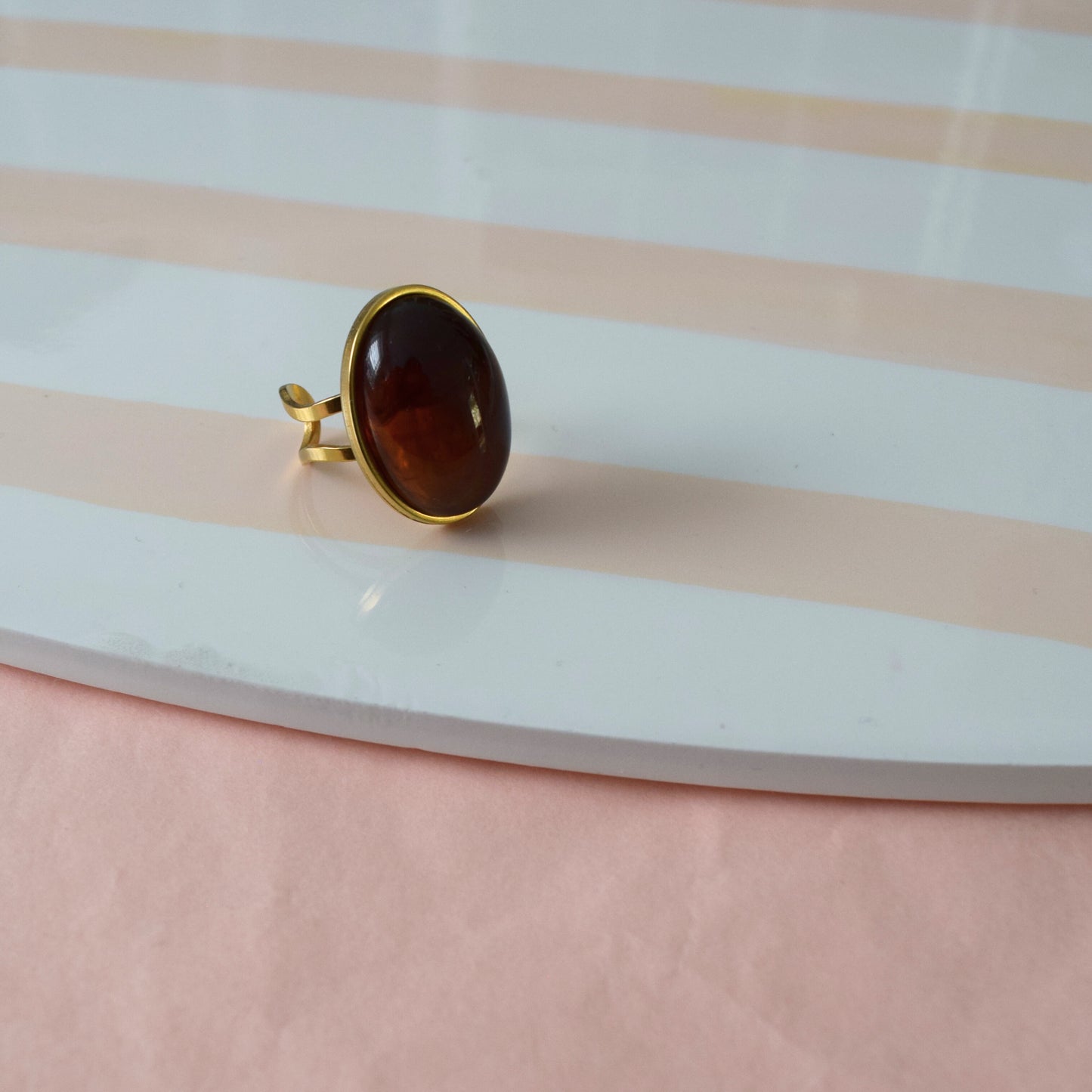 Bague tendance cabochon marron