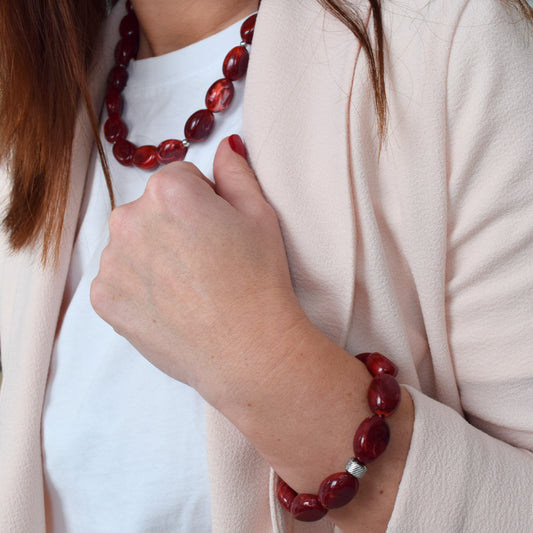 Bijou femme bordeaux chic et intemporel