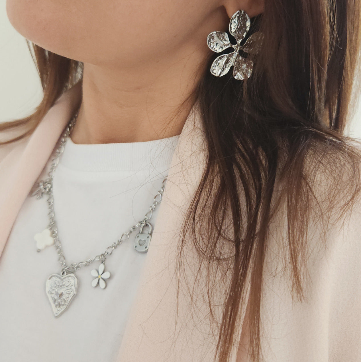 boucles doreilles style bohème chic floral moderne