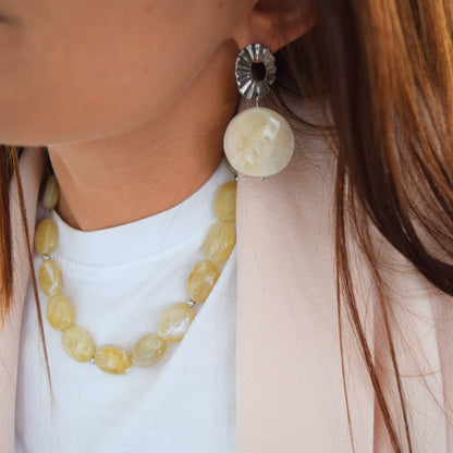 Boucles élégantes femme nacrées