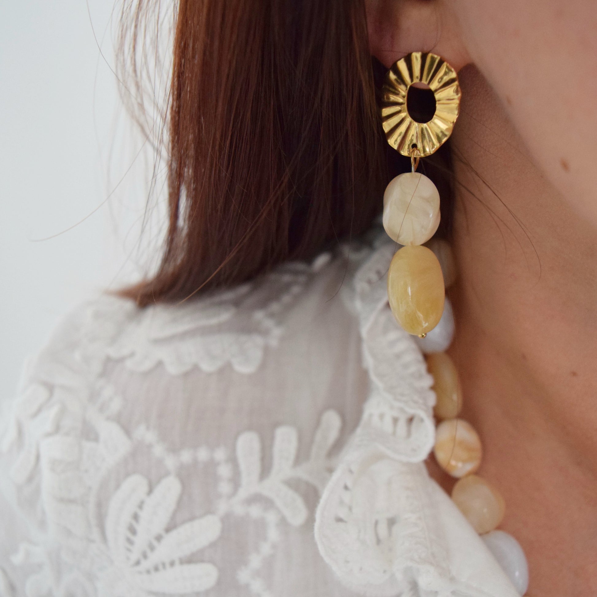 Boucles d’oreilles ÉLISE  tons doux et dorés