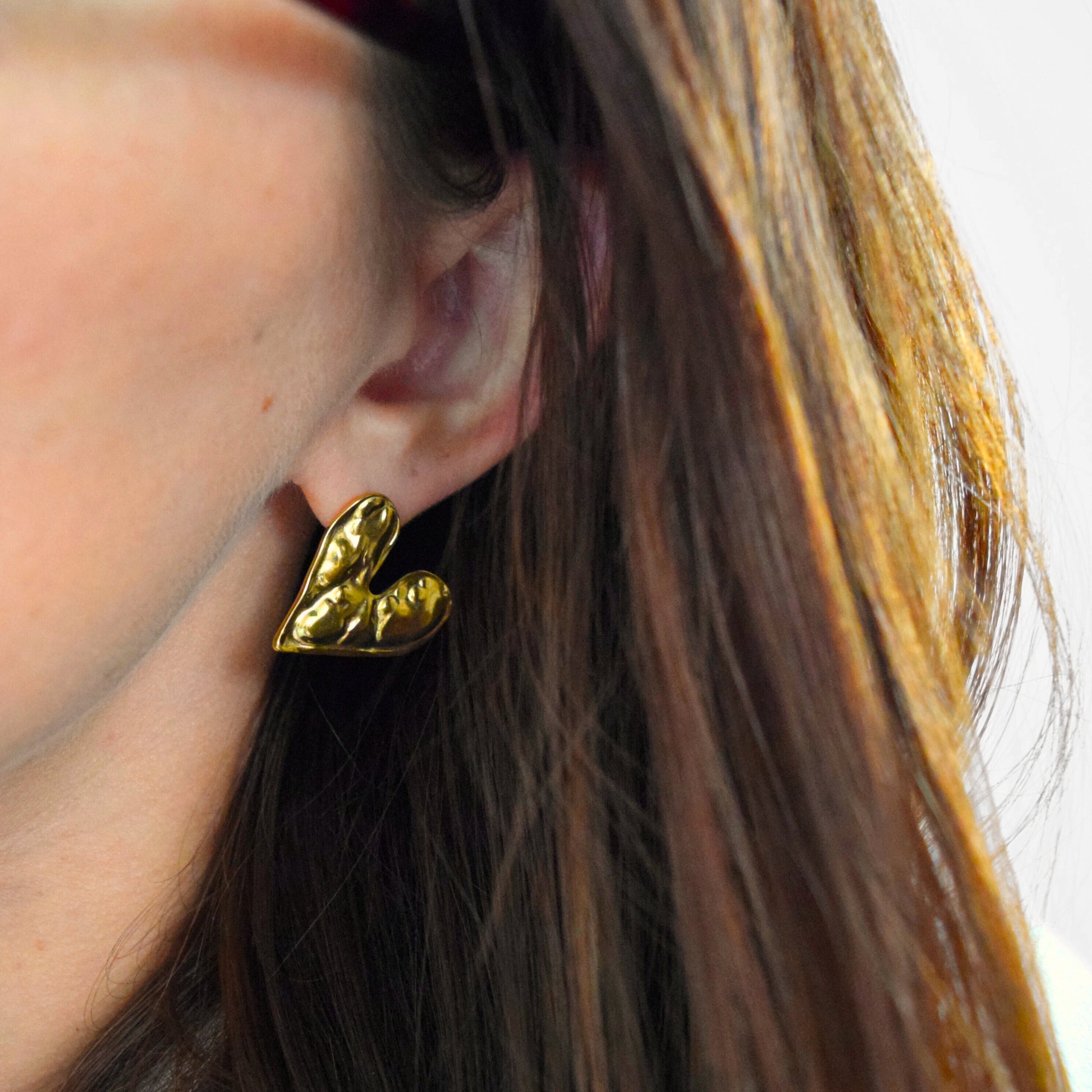 Boucles d’oreilles cœur élégantes style moderne