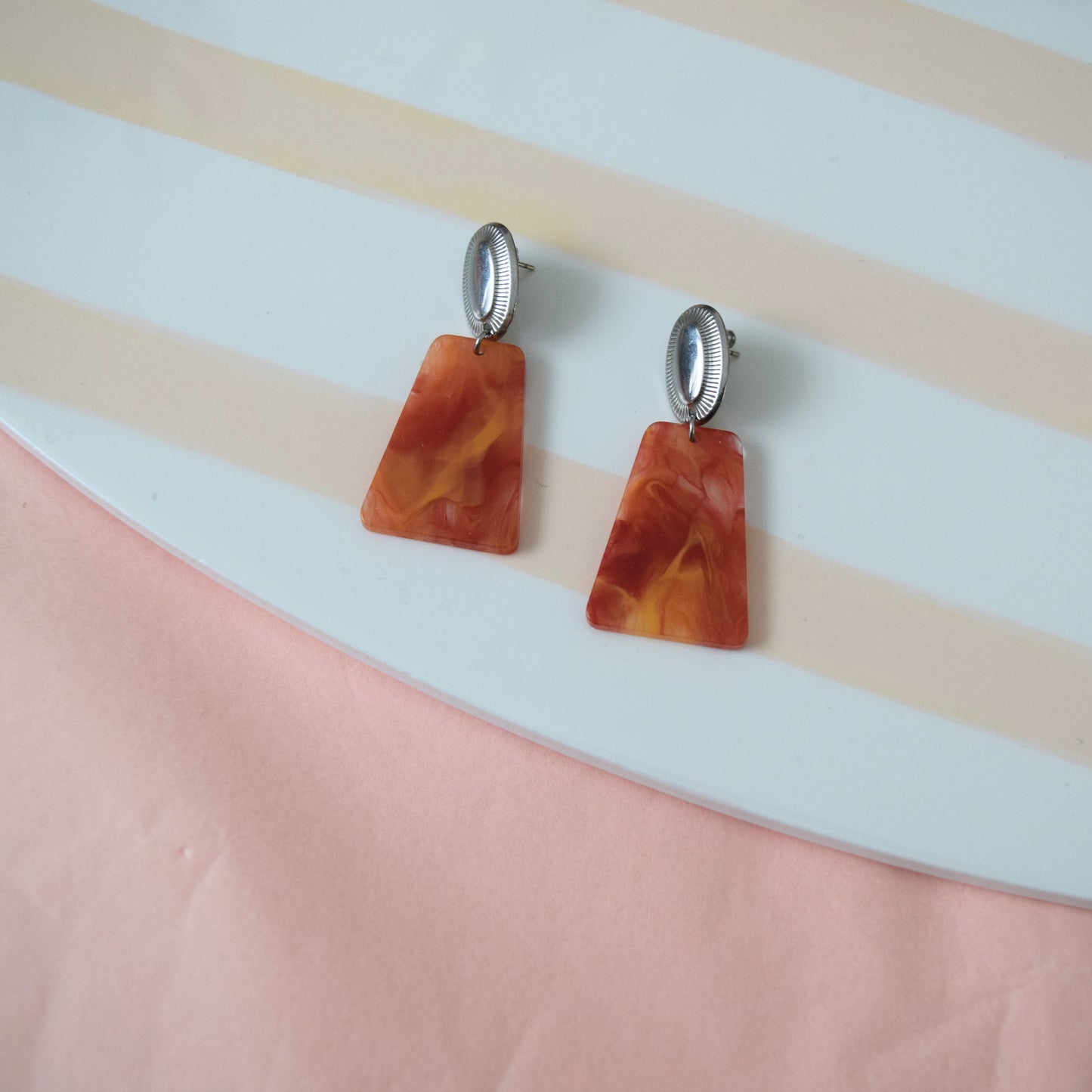 boucles doreilles légères style moderne féminin