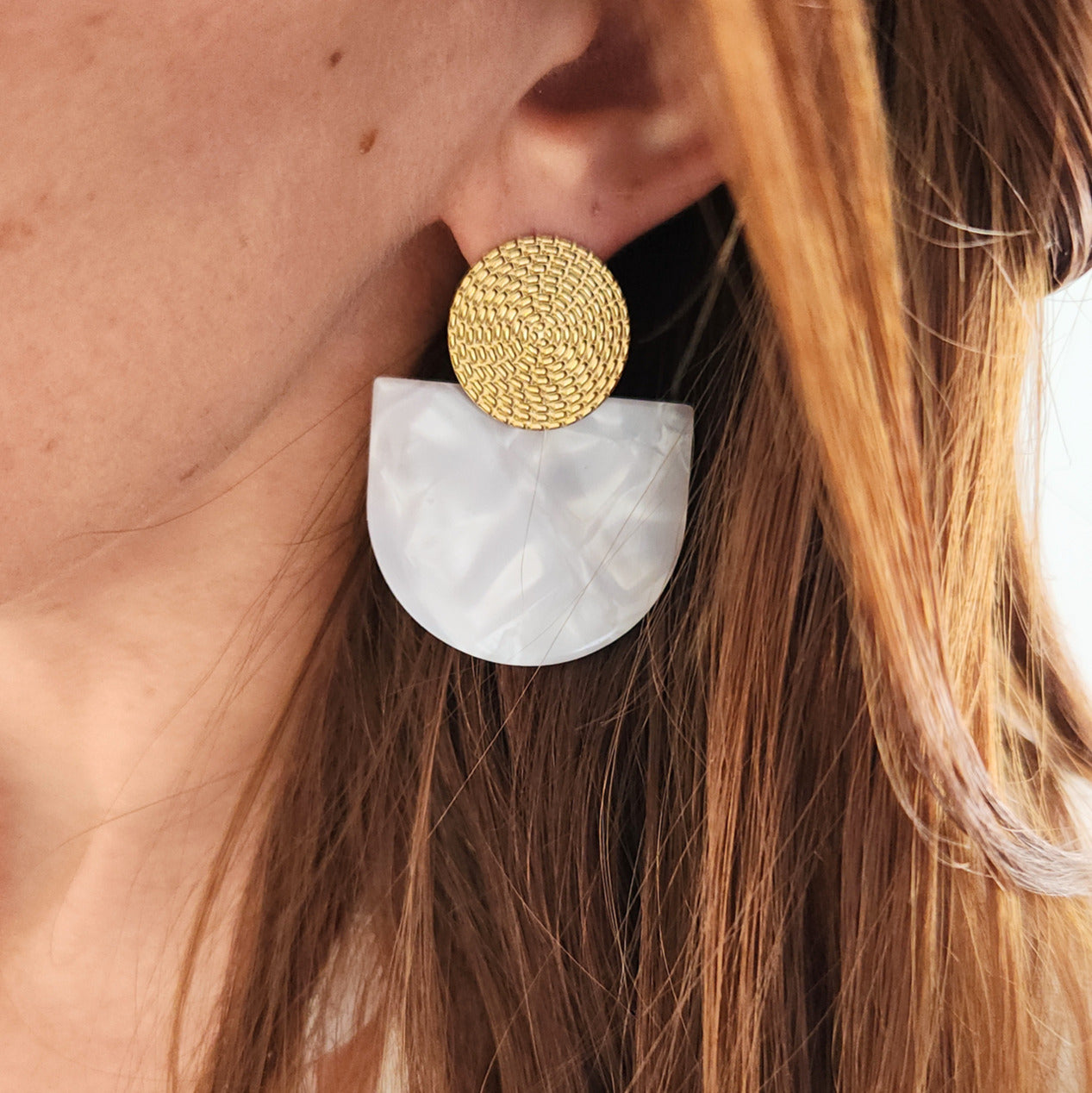 boucles doreilles nacra nacre blanche femme
