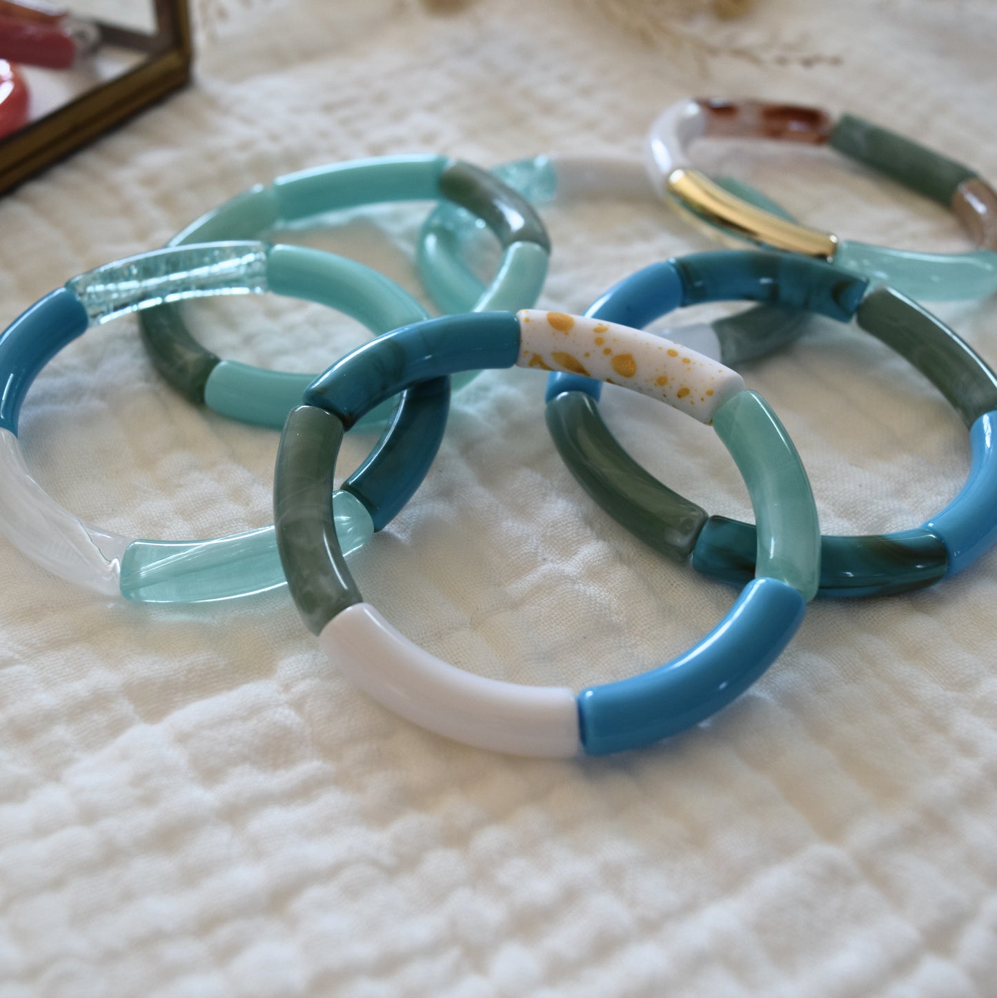 Bracelets joncs tons bleus