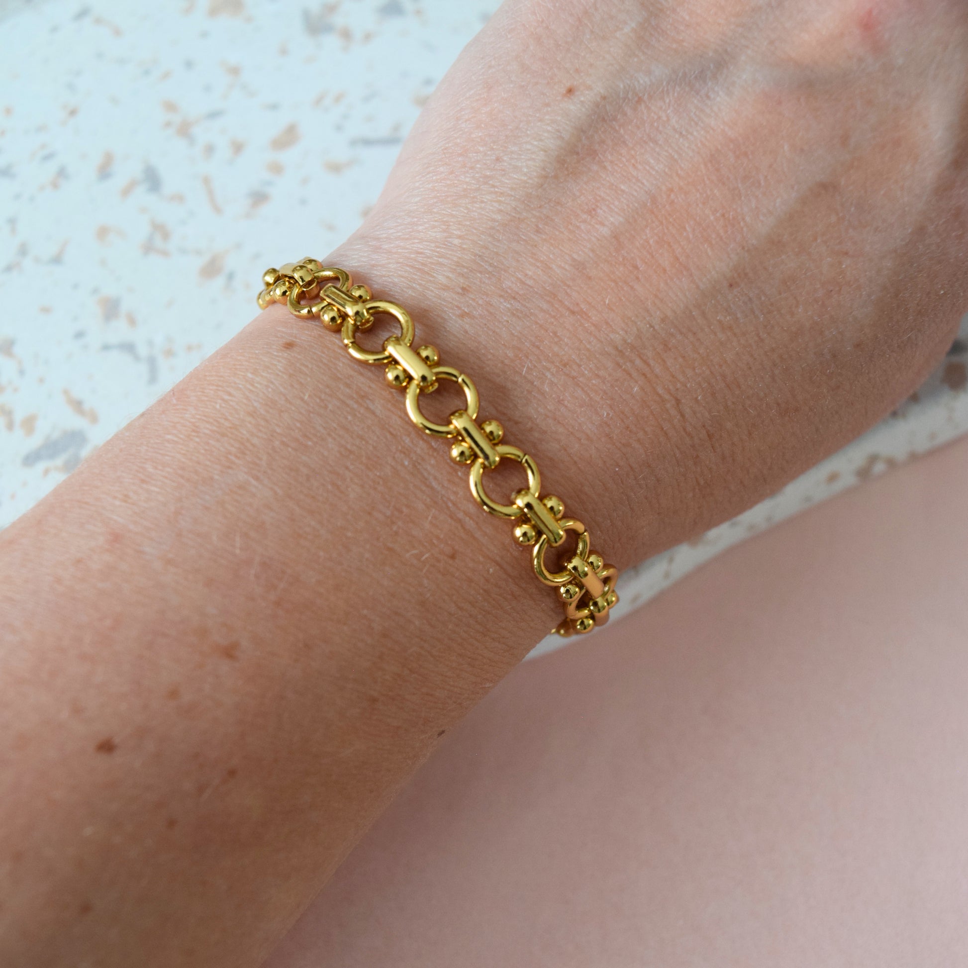 bracelet femme tendance 2026 chaîne dorée