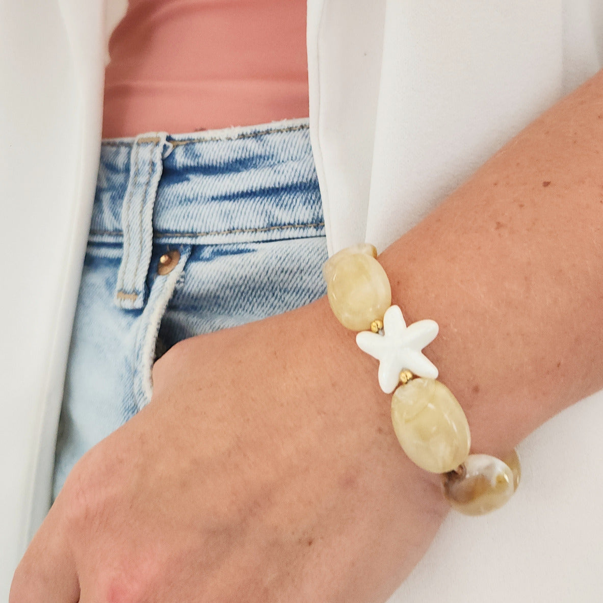 bracelet calypso perles beiges bohème chic
