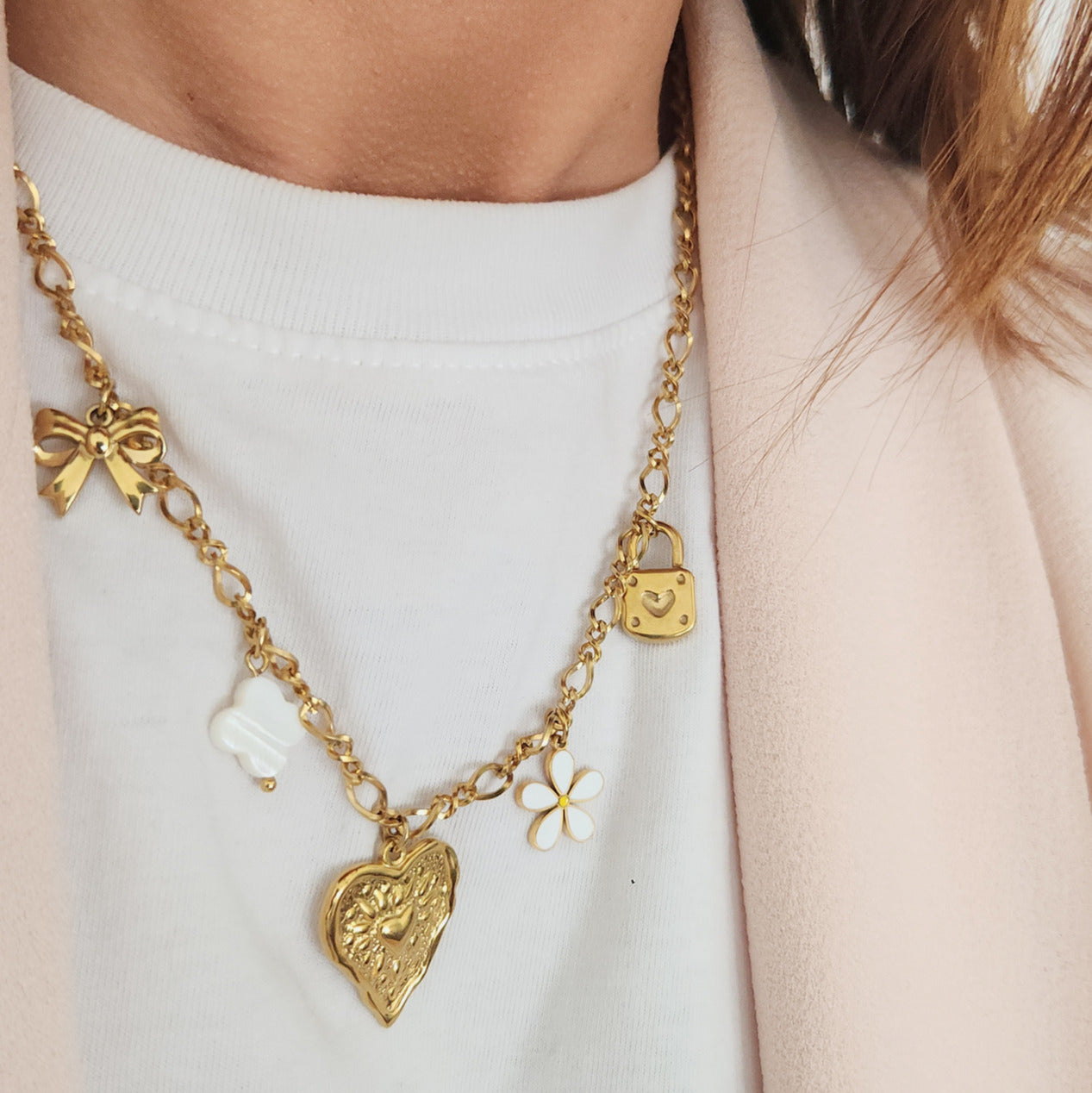 collier charms cœur fleur et cadenas femme
