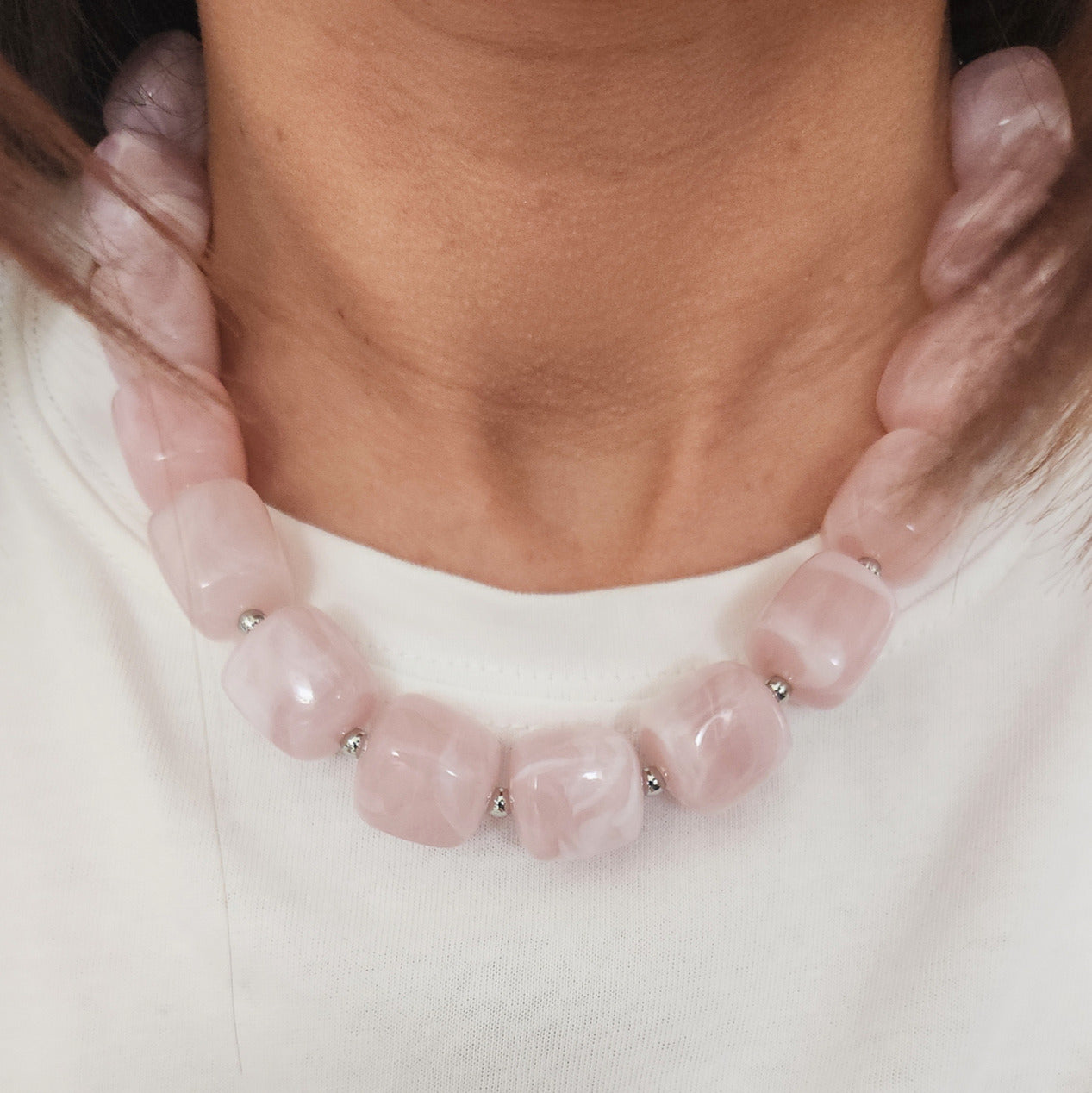 collier femme perles roses acier inoxydable