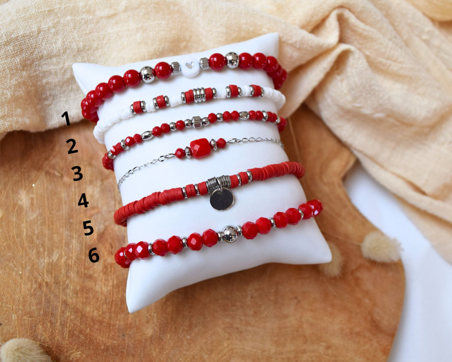 Bracelet perles rouges et acier inoxydable