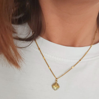 Collier femme élégant pendentif
