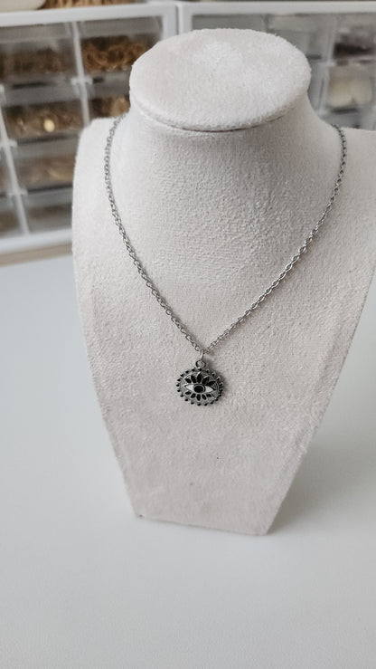 Collier oeil